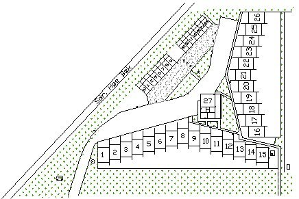 Situationsplan med de 26 boliger nummereret og fælleshuset